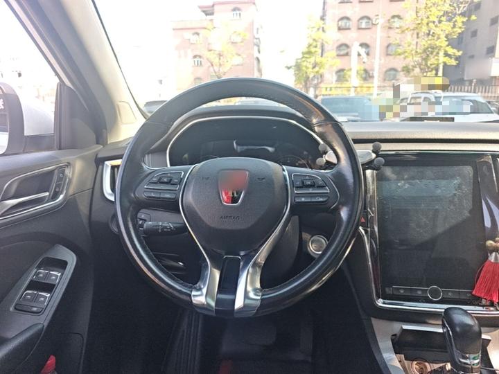 RX5 2018 20T RWD AT Flagship photo 3