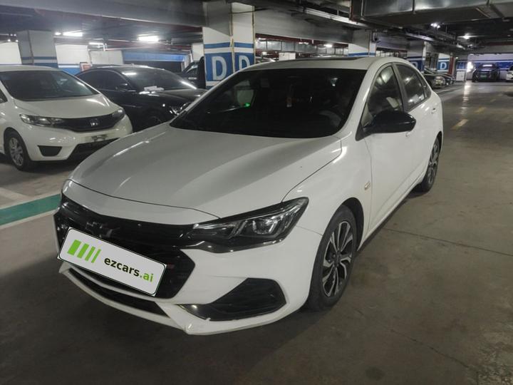Cruze 2019 RS 330T AT China VI