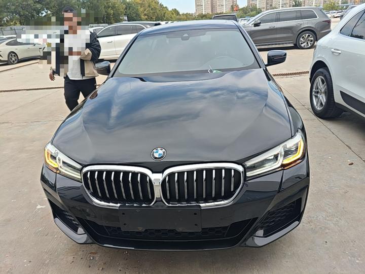 5 Series 2022 Facelift 525Li M Sport Package photo 2