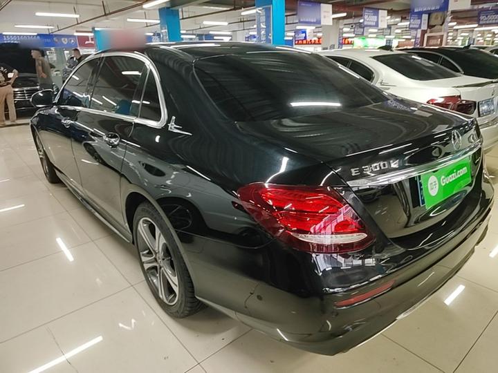 E-Class 2019 E 200 L Sport photo 4