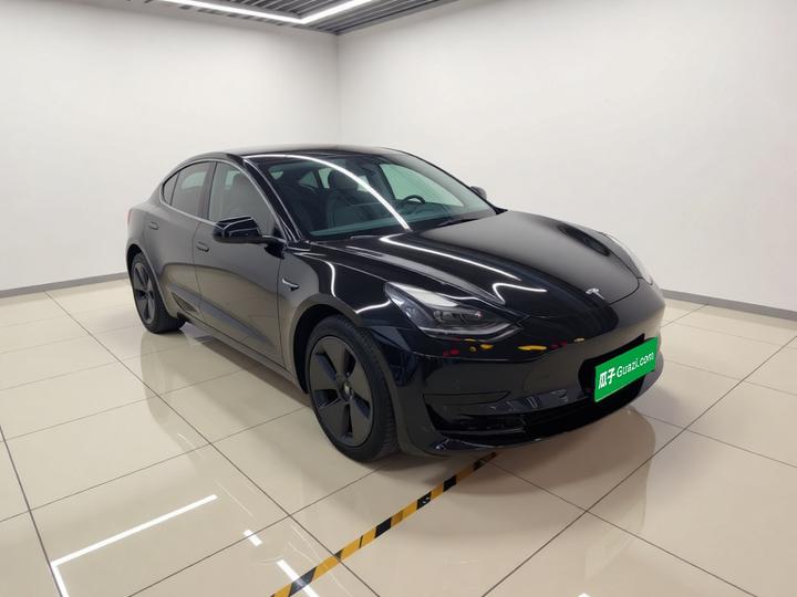Model 3 2022 RWD photo 3
