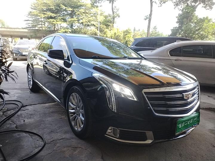 XTS 2018 28T Elite photo 3