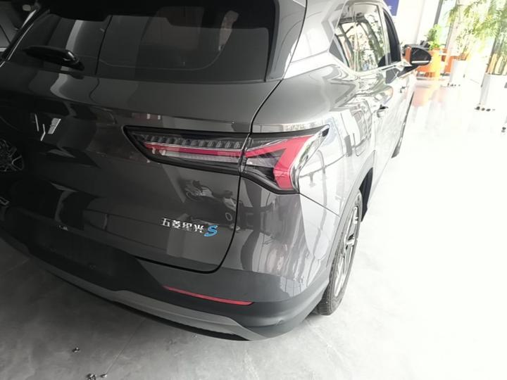 Wuling S 2024 130km Pilot photo 7