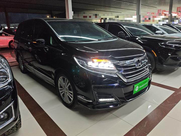 Elysion 2016 2.4L Luxury photo 3