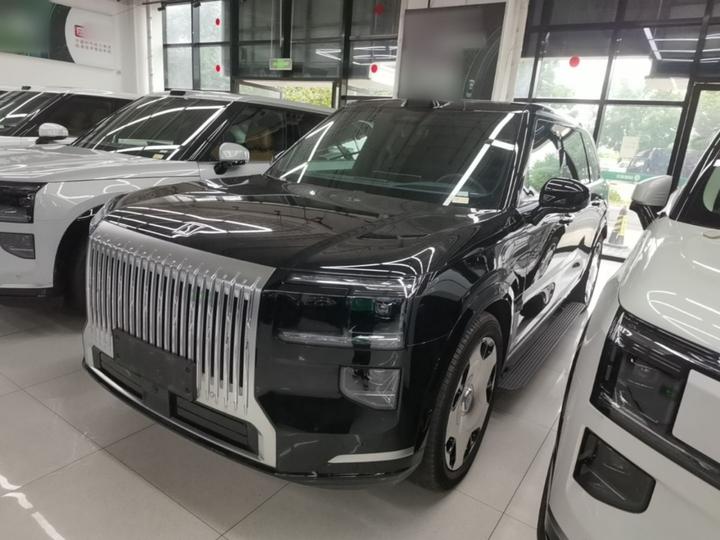 9X 2025 Ultra 70kWh 6-Seater