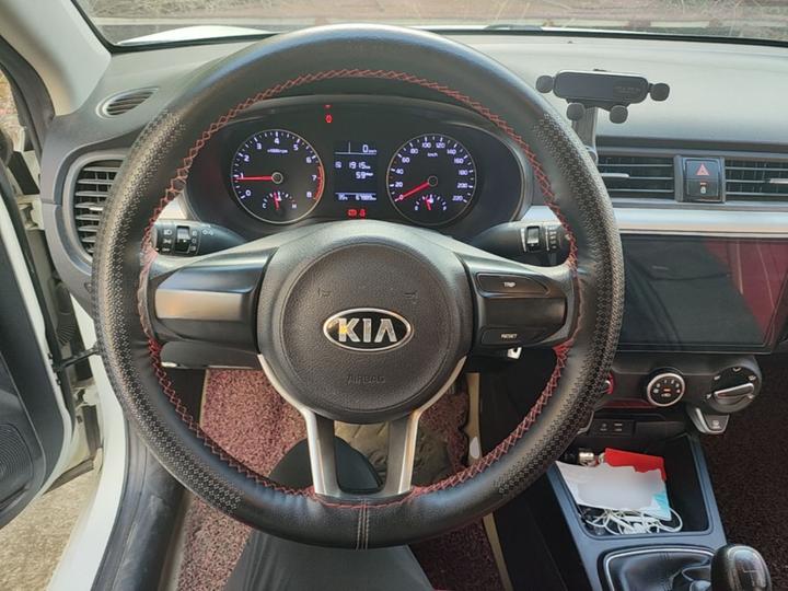 K2 2017 Sedan 1.4L MT GLS photo 6