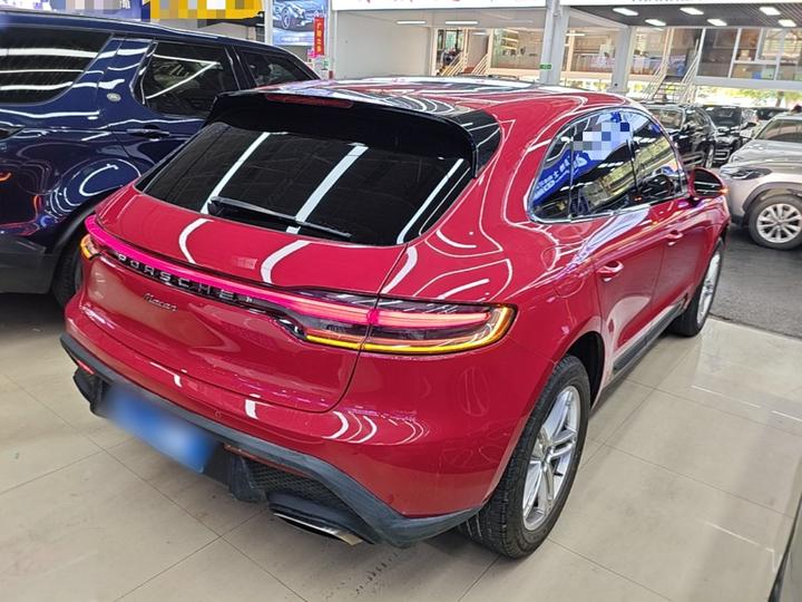 2023 Macan 2.0T photo 6