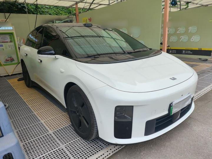 Li Auto i6 2025 RWD Standard photo 3