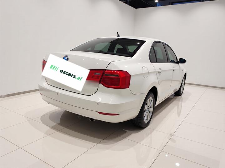 2015 1.6L MT Comfort photo 6