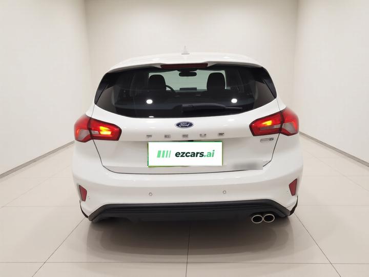 Focus 2021 Hatchback EcoBoost 180 AT photo 3
