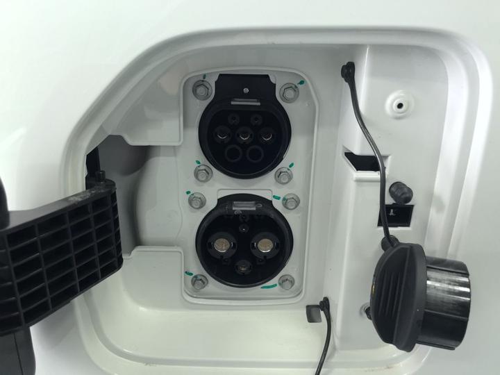 Xiangling U8 2026 Comfort 66.67kWh photo 3