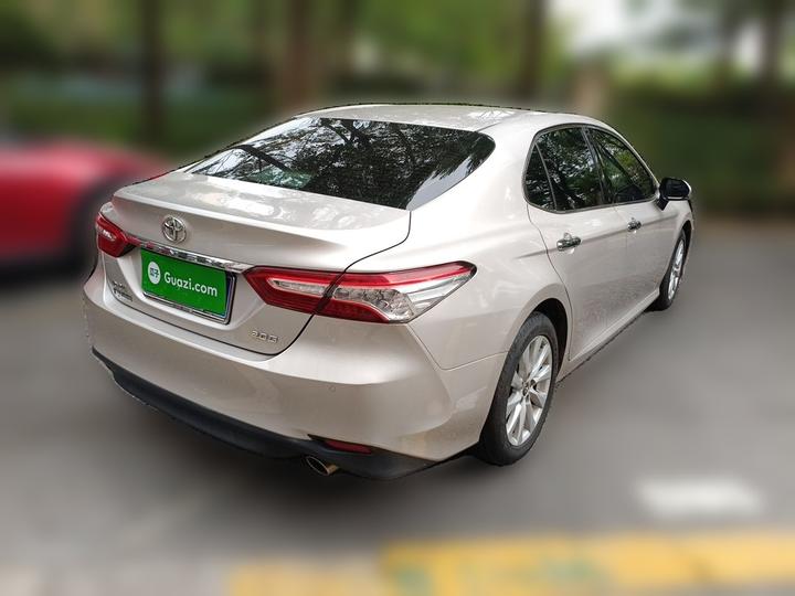 Camry 2018 2.0G Luxury photo 4