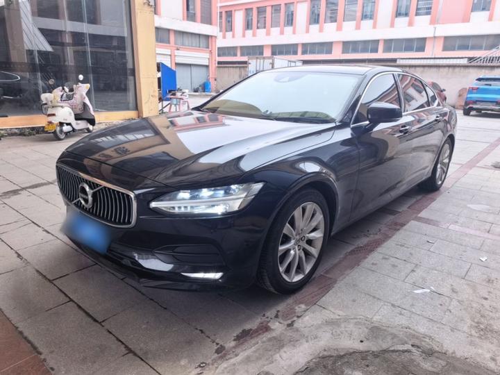 S90 2017 T5