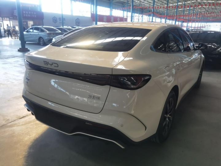 Seal 06 EV 2024 DM-i 80KM Premium photo 4
