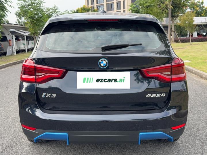 iX3 2021 Facelift photo 3
