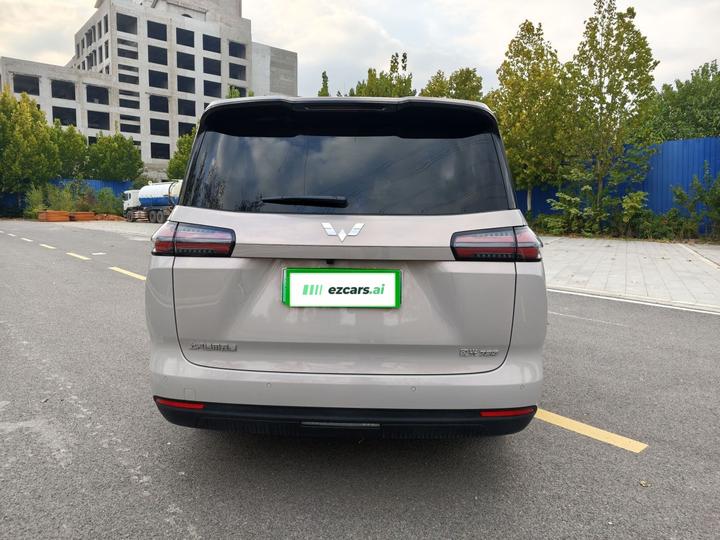 730 EV 2025 EV 500km Luxury photo 5