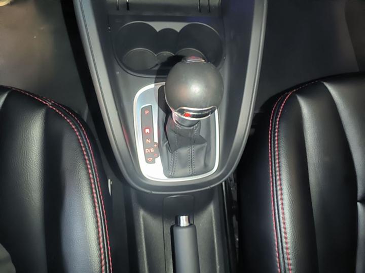A1 2016 30 TFSI Sportback Design photo 6