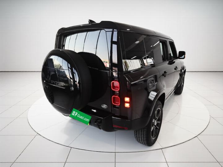 Defender 2024 110 3.0T P400 X-DYNAMIC HSE photo 6