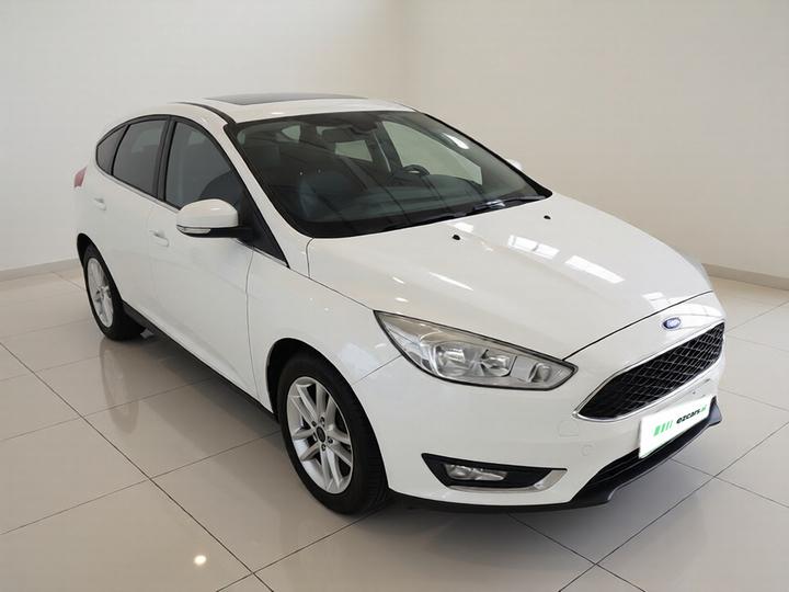 Focus 2017 Hatchback EcoBoost 180 AT Elite photo 3