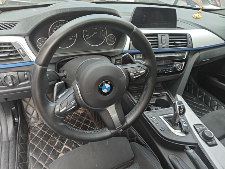 3 Series 2018 320i M Sport Package photo 6