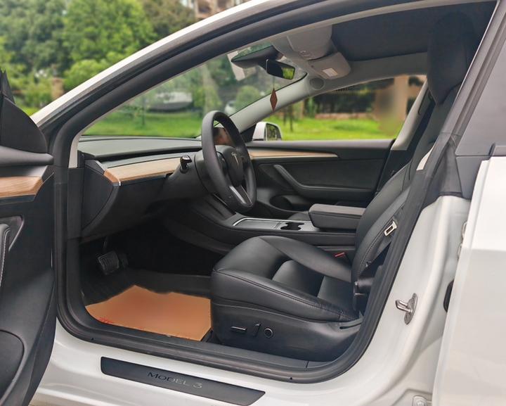 Model 3 2022 RWD photo 6
