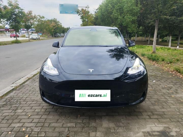 Model Y 2022 Facelift RWD photo 2