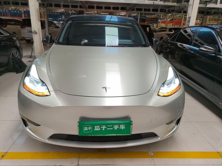 Model Y 2023 Long Range AWD photo 2
