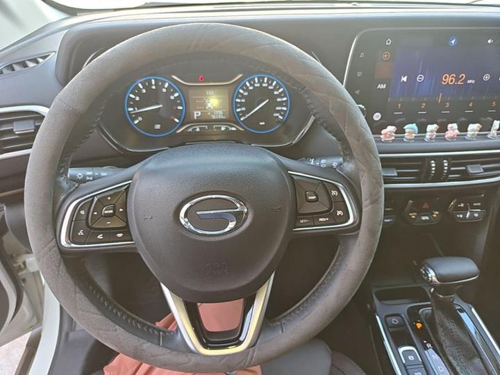 GAC Trumpchi GS4 2018 235T AT RWD Luxury Connected photo 2