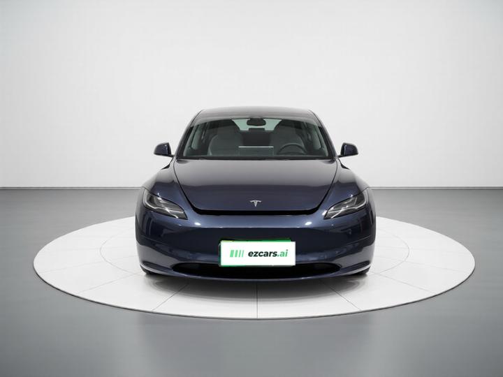 Model 3 2023 Long Range AWD photo 2