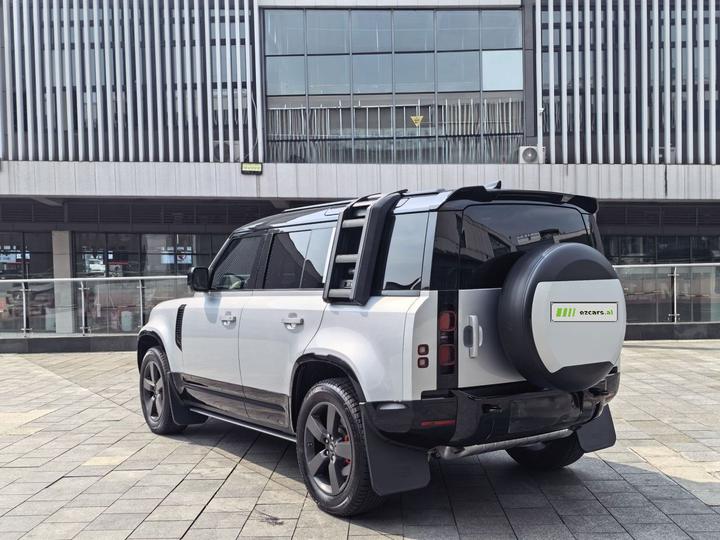 Defender 2021 110 P400 X-DYNAMIC HSE photo 5