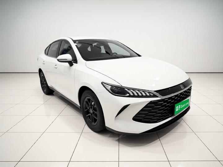 Qin PLUS 2025 DM-i ADAS 55KM Leading photo 3