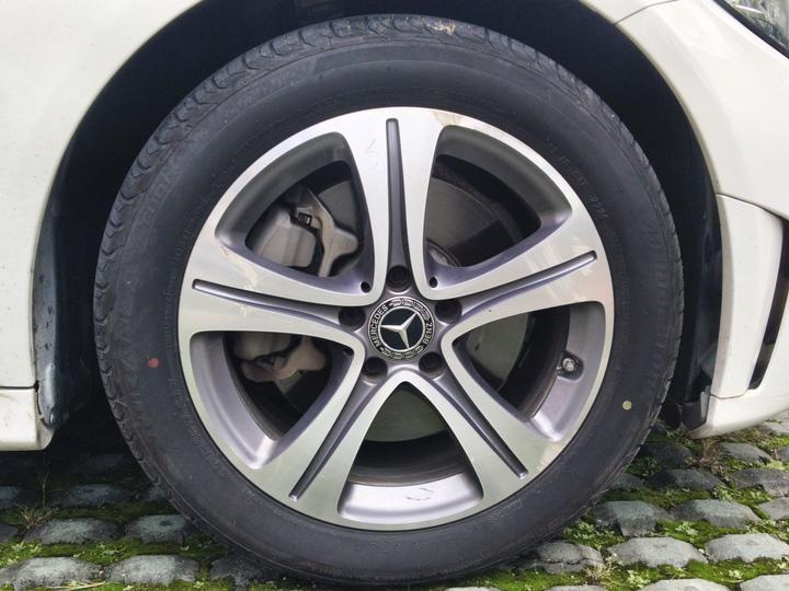 C-Class 2021 C 260 L Sport photo 8
