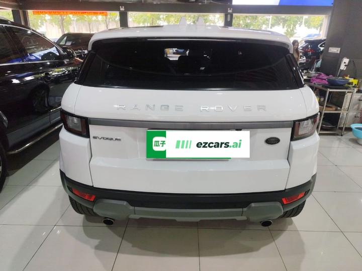Range Rover Evoque 2017 2.0T SE photo 4