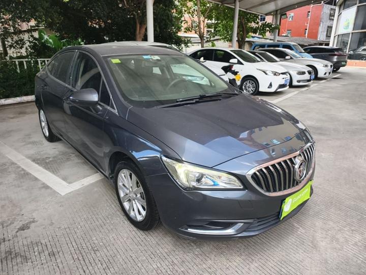 Verano 2017 Sedan 20T DCT Leading photo 3