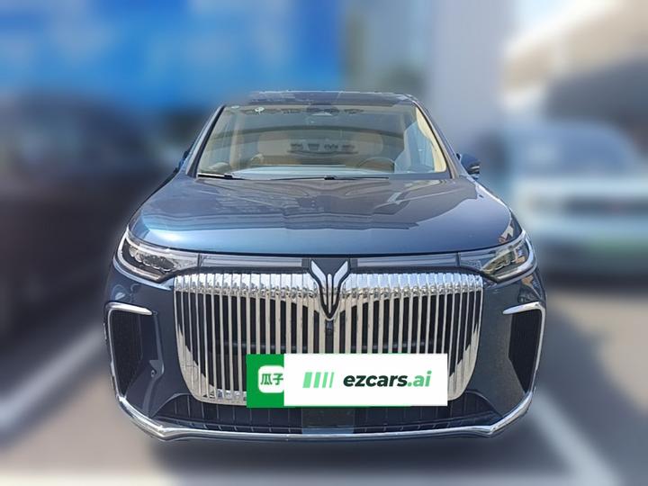 Voyah Dreamer 2025 PHEV AWD Flagship photo 2