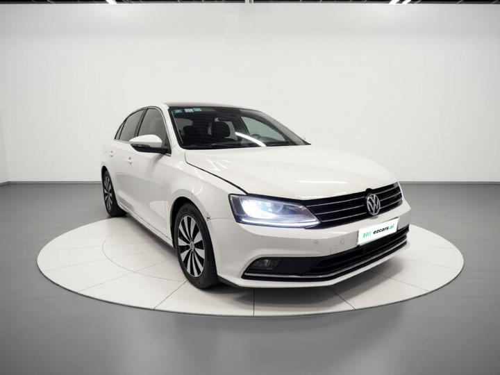 Sagitar 2017 230TSI AT Comfort photo 2