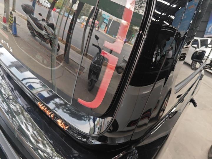 KiWi EV 2022 NCM photo 7