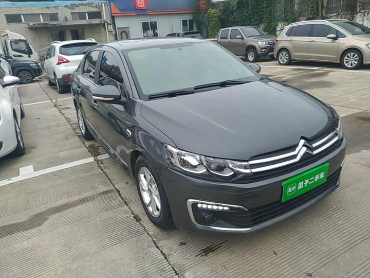 2017 1.6L AT Comfort photo 3