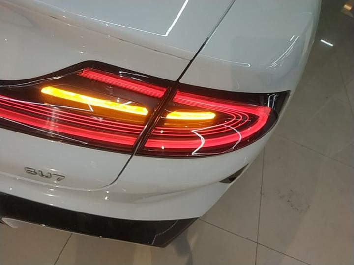 Xiaomi SU7 2024 RWD Long Range ADAS photo 7