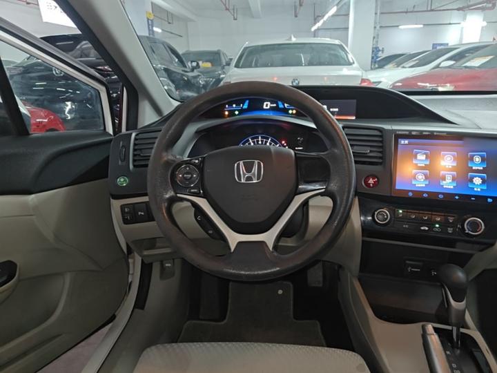 Civic 2016 1.8L AT Comfort photo 2