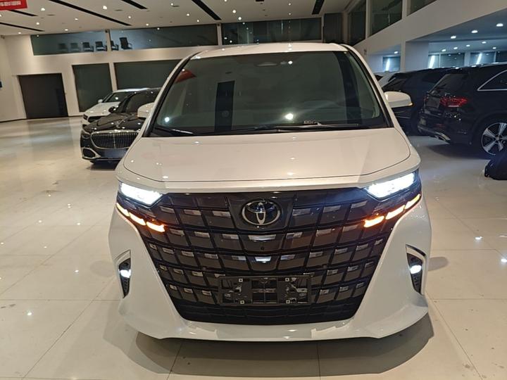 Alphard 2024 Hybrid 2.5L Premium photo 2