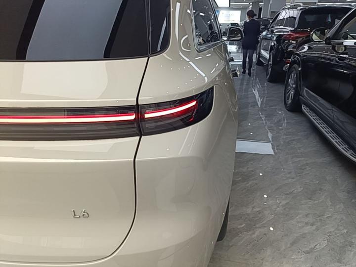 Li Auto L6 2024 Max photo 7