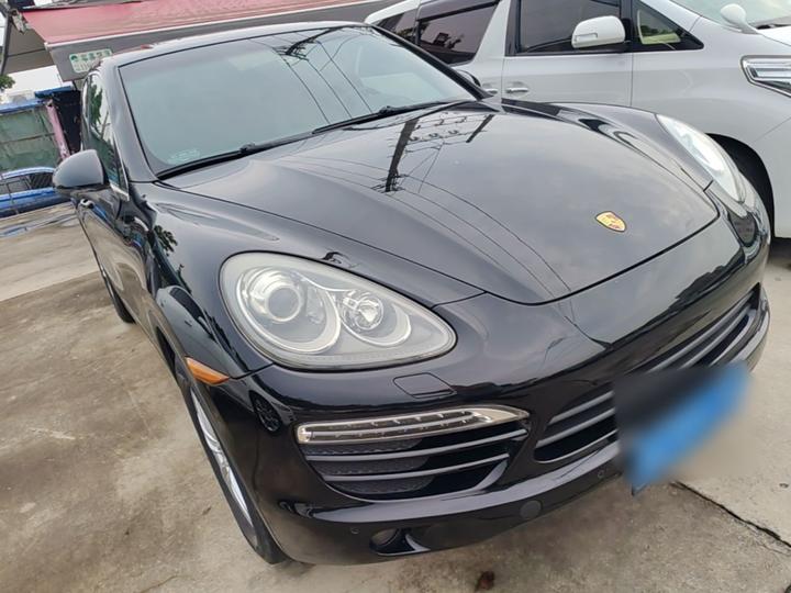 Cayenne Parallel Import photo 3