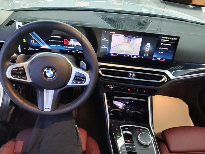 3 Series 2024 325Li M Sport Package photo 2