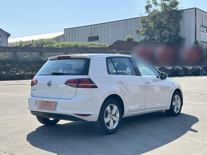 Golf 2017 1.6L AT Comfort Anniversary Edition photo 6