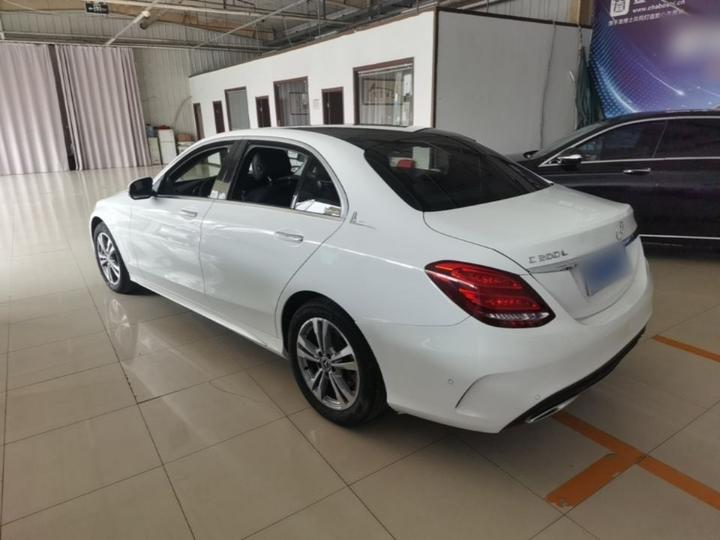 C-Class 2017 Facelift C 200 L Sport photo 4