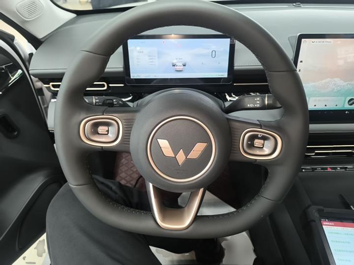 Wuling 2025 70km Smart Standard photo 6