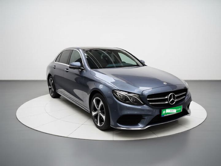 E-Class 2017 E 300 L Sport Luxury photo 3