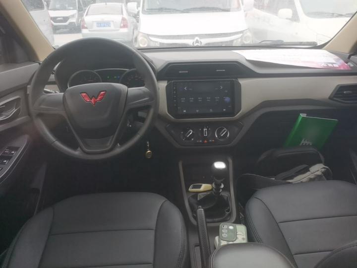 Wuling Hongguang 2021 1.5L S Standard LAR photo 5