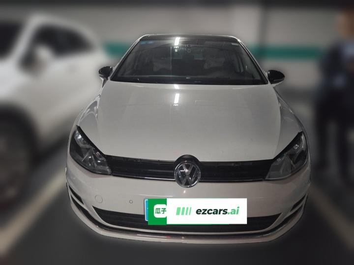 Golf 2017 230TSI AT Comfort Anniversary Edition photo 2